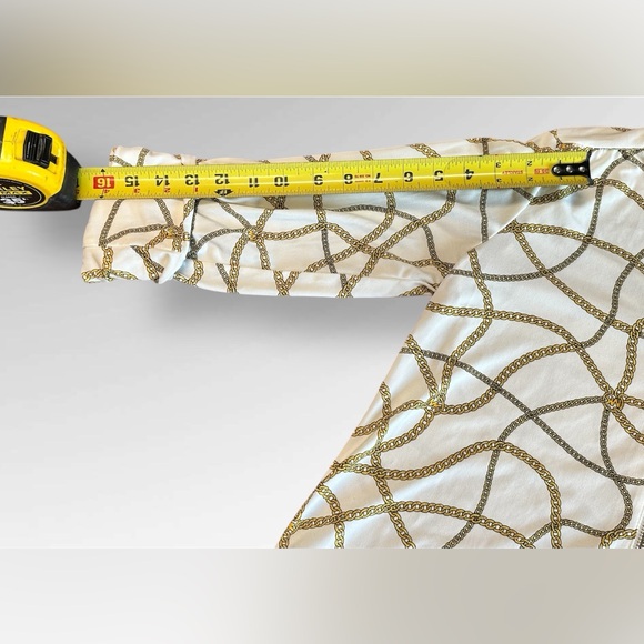 Michael Kors Women’s Chain Print Gold V Neck Blouse top Size S luxury - Picture 7 of 10